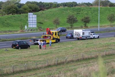 Botsing zorgt voor vertraging op A73 bij Beers