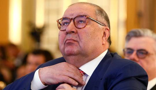EU vindt net op tijd akkoord over verlenging sancties tegen Rusland, twee miljardairs van sanctielijst gehaald