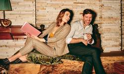 “We geloofden niet meer in de liefde, en toen vonden we elkaar”, kijk mee achter de schermen van onze fotoshoot met Evi Hanssen en Kurt Loyens