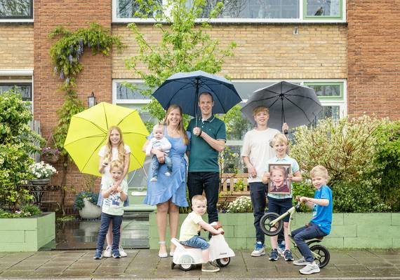 Nieuw gezin ‘Een huis vol’ deelt heftig verhaal