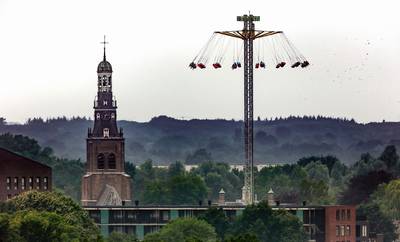 De hoogste mobiele zweefmolen ter wereld komt naar Nederland