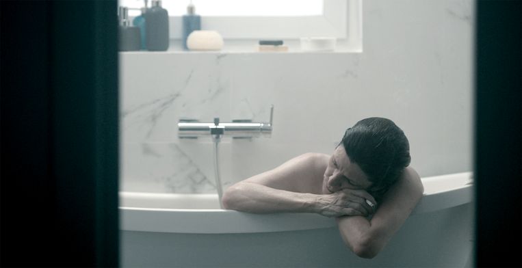 Het intrigerende Touch Me Not heeft bijzondere momenten van intimiteit - Trouw