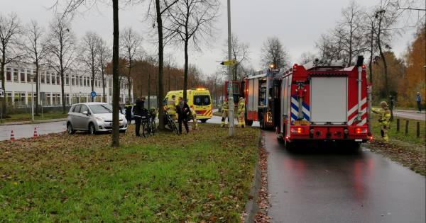 Edese fietsster gewond bij aanrijding op sportpark.