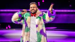 On va danser met zingende DJ. Of toch maar niet?