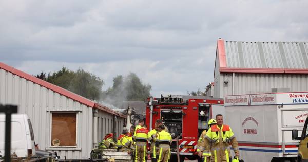 Brand in viskraam met gasflessen in Velddriel | Bommelerwaard - BD.nl
