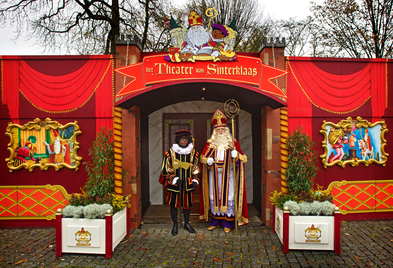 Super Kasteel van Sinterklaas in Helmond: Sint en zijn Pieten zijn er SU-93