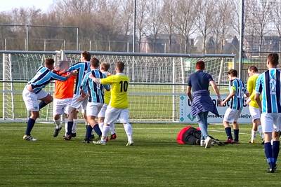 Meppende grensrechter Gianluca schaamt zich kapot: ‘Schadevergoeding al betaald’