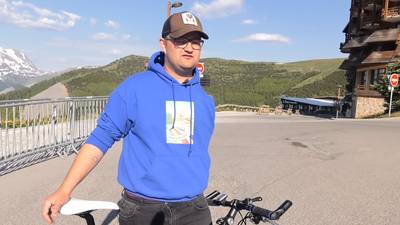 Thijs fietst met een arm Alp d'Huez op: ‘Want naar beneden gaat niet’