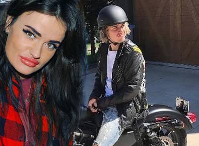 Justin Bieber hijst zich in flitsend motorjack Nederlandse ontwerpster