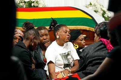 Ruzie over uitvaart oud-president Robert Mugabe, familie wil andere rustplaats