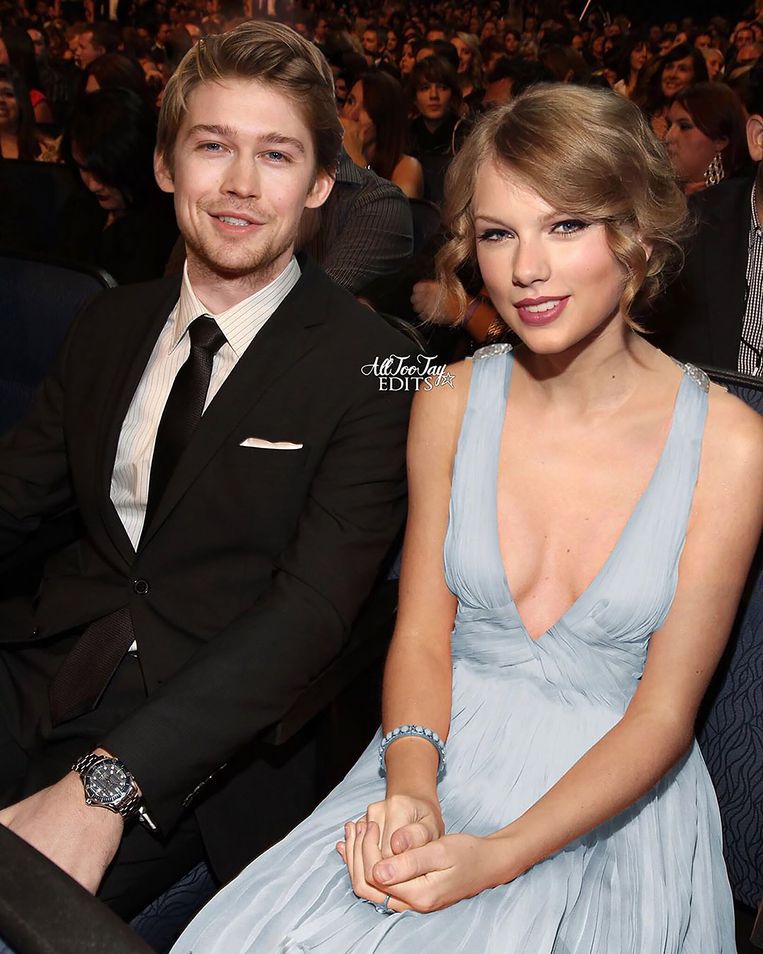 Taylor Swift verklapt details over relatie met Joe Alwyn in songteksten