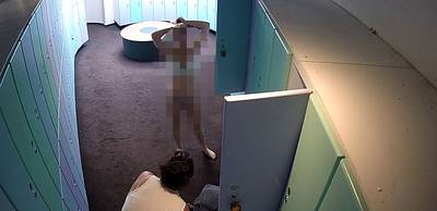 Naaktbeelden van zeker honderd saunagasten Nederasselt staan nog steeds online