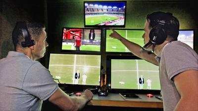 'Dit gaat tot heel veel irritaties leiden bij coaches en spelers'