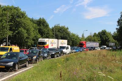Boetes voor automobilisten op vluchtstrook na dodelijk ongeluk