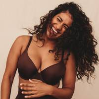 6 handige bh-tips voor vrouwen met een volle boezem