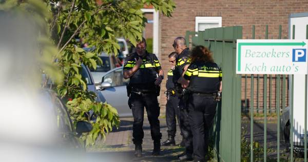 Gewonde bij steekpartij in Spijkenisse, daders op de vlucht.