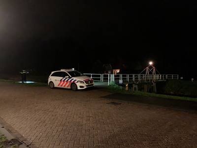 Politie lost schoten bij wilde achtervolging in Almelo