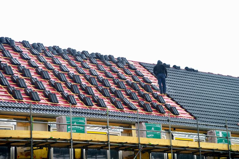 De bouw gaat krimpen, dat staat buiten kijf - Trouw
