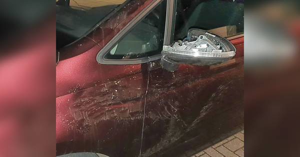 Man vlucht na inbraak in Clinge en wordt geschept door auto.