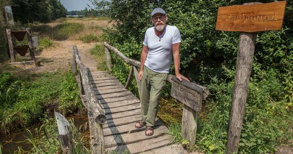 Wandelpad bij natuurcentrum op Specht-terrein in Handel deels verhard