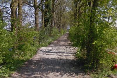 ‘Fiets- en wandelpad tussen Wouw en Heerle soms amper begaanbaar, maar niet gevaarlijk’