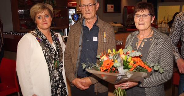 Lintje voor Martien van den Heuvel - De Gelderlander