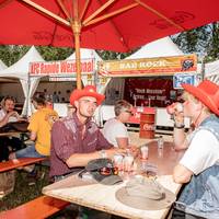 Vlak naast Rock Werchter leeft een ander festival: ‘Nog voor de eerste pint getapt is, moeten we 4.000 euro betalen’