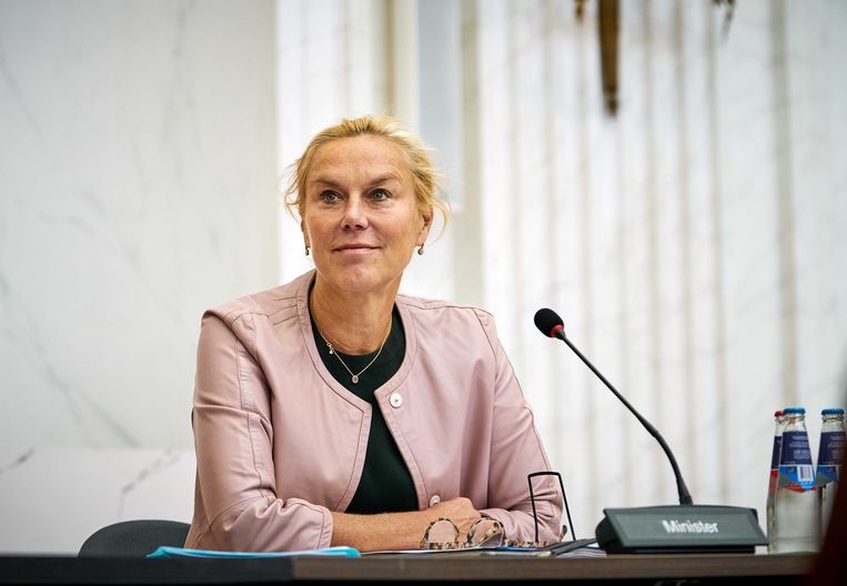 Sigrid Kaag Vliegt Uit De Startblokken Nog Voor Haar Kandidatuur Officieel Is Trouw