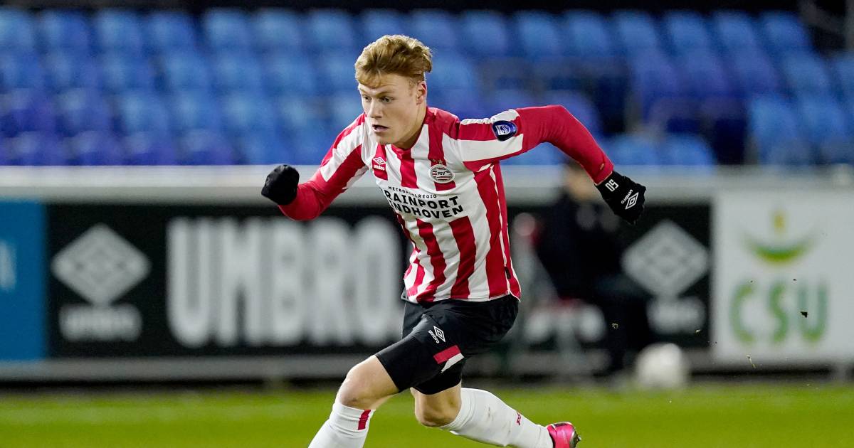 Spits Yorbe Vertessen zorgt voor eerste oefenzege van Jong ...
