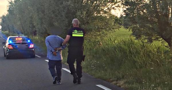 Wilde achtervolging door Kockengen eindigt bij plaatselijke voetbalclub - AD.nl