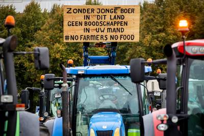 Eerste boeren onderweg naar Den Haag voor protesten