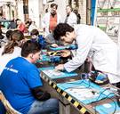 Makerscultuur verovert Vlaanderen: ‘Als ik een grasmaaier wil bouwen die teksten kan schrijven, dan kan dat’