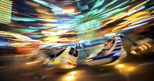 Meerdere personen slaan jongen (15) een kaakfractuur op kermis Zeilberg