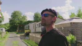 Gregory woont in caravan sinds ongeval: "Ik wou vrij zijn"