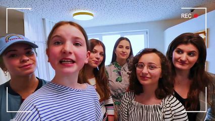 3. Vloglab Love