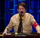 Goedbedoeld maar met een wrange nasmaak: Hitler ‘roast’ Anne Frank