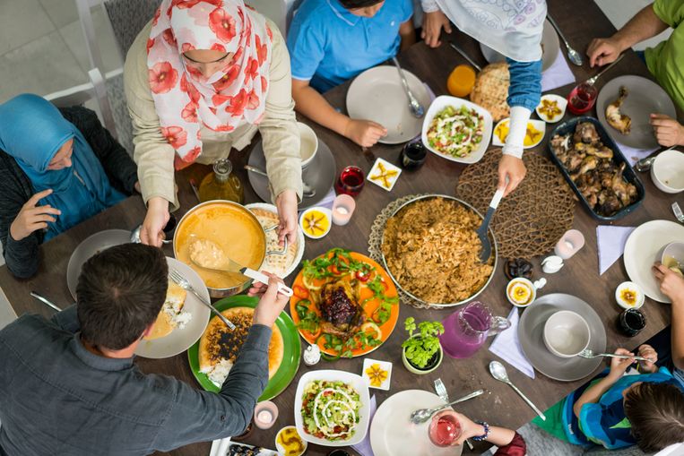 Moslims beginnen vandaag aan ramadan Binnenland Nieuws HLN