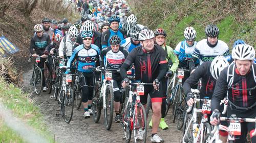 Ook Ronde van Vlaanderen voor Wielertoeristen hangt aan zijden draadje