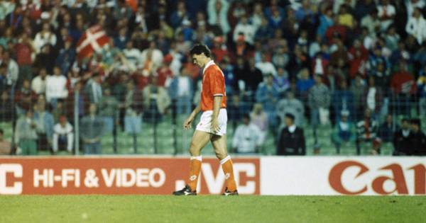 Gemiste Strafschop Van Basten Op Ek 92 Heel Erg Bedankt Marco Nederlands Voetbal Ad Nl