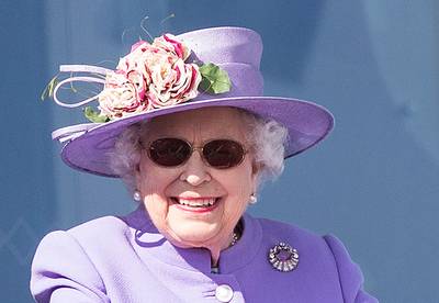 Queen Elizabeth zoekt onervaren keukenprins(es)