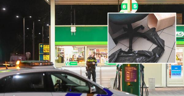 Twee jaar cel voor Alphenaar (25) die vingerafdrukken op vuilniszak achterliet na overval op benzinepomp.