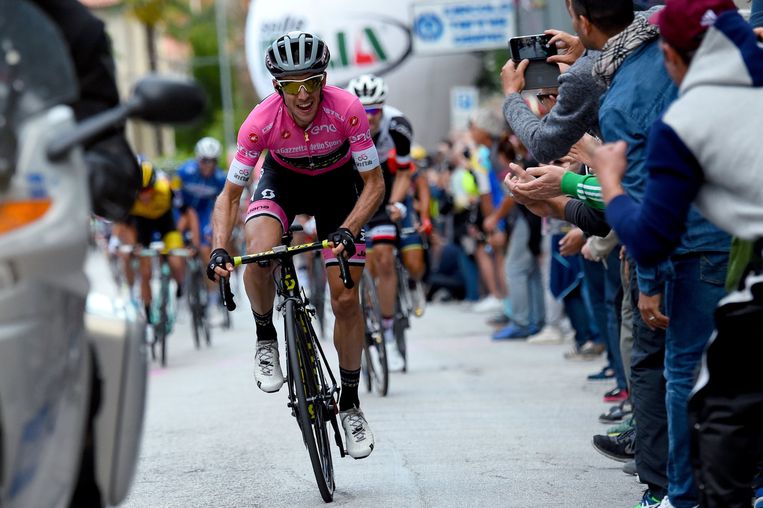 LIVE GIRO: Roze trui Simon Yates wil iets proberen op de ...