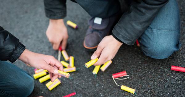Zelf Vuurwerk Afsteken In Arnhem Mag Nog Een Keer Vanaf 2021 Verbod Arnhem Gelderlander Nl