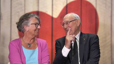 First Dates Hotel op zoek naar achtergrondeters