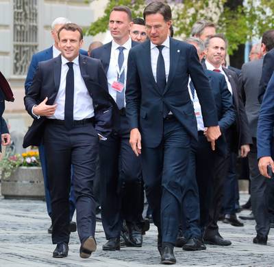Rutte en Macron trekken samen op bij EU-top in Roemenië