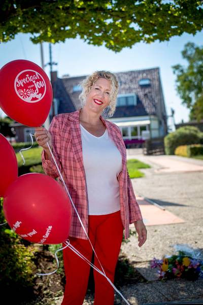 Zet het bier maar koud, daar komt Gerrie uit Afferden
