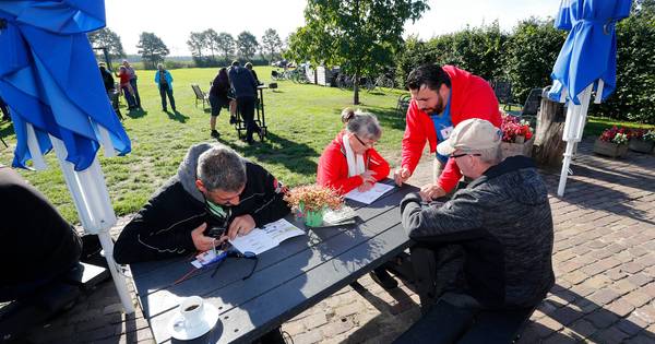 Geocachen in Leenderstrijp: 'Je brengt mensen naar plaatsen, die ze anders nooit zouden bezoeken'