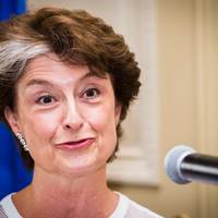 Gewezen Frans topdiplomaat Claude-France Arnould: ‘In tijden van oorlog mag je niet improviseren’