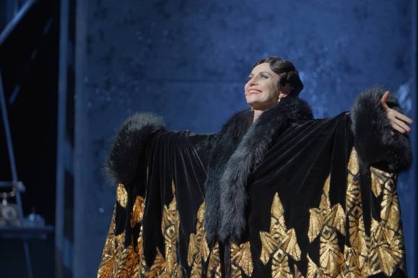 Close Up: Mijn leven is van mij - Pia Douwes