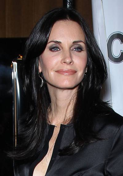 Courteney Cox heeft veel spijt van cosmetische ingrepen
